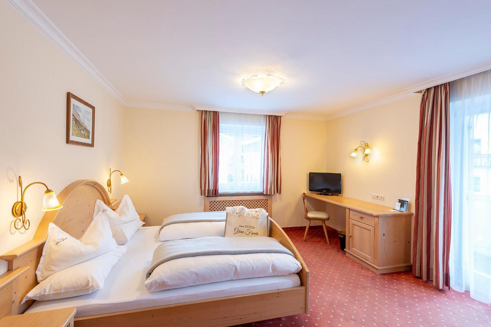 Hotel Garni Gran Fanes Corvara In Badia Esterno foto