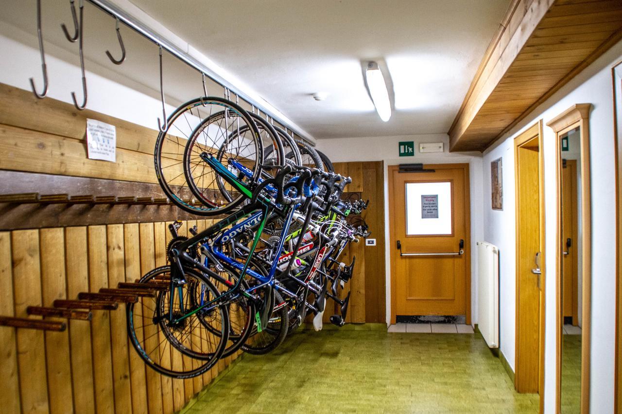 Hotel Garni Gran Fanes Corvara In Badia Esterno foto