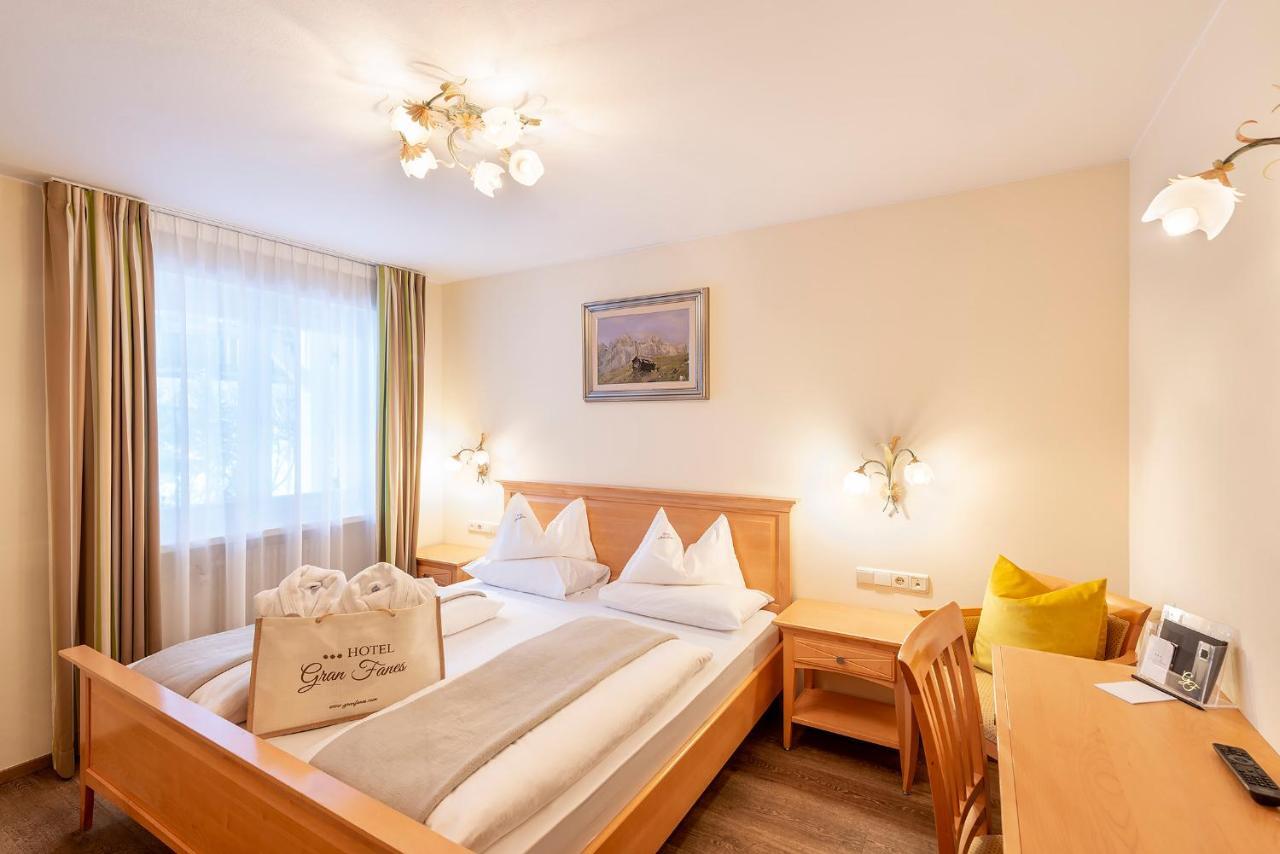 Hotel Garni Gran Fanes Corvara In Badia Esterno foto