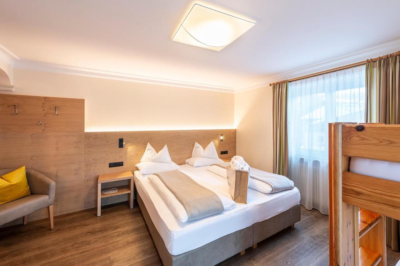 Hotel Garni Gran Fanes Corvara In Badia Esterno foto